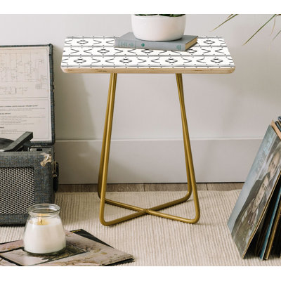 Table de bout à pieds croisés