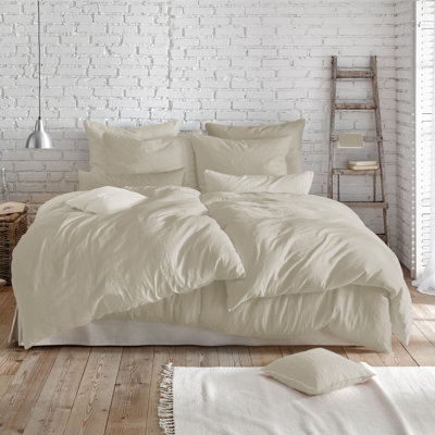Fleuresse Halbleinen Provence Duvet Cover Set with Pillow Shams