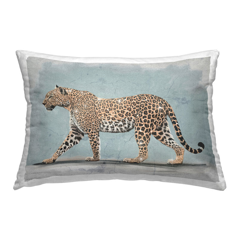 Coussin décoratif imprimé léopard Stupell Industries Stepping Glam par Svetlana Aleynikova