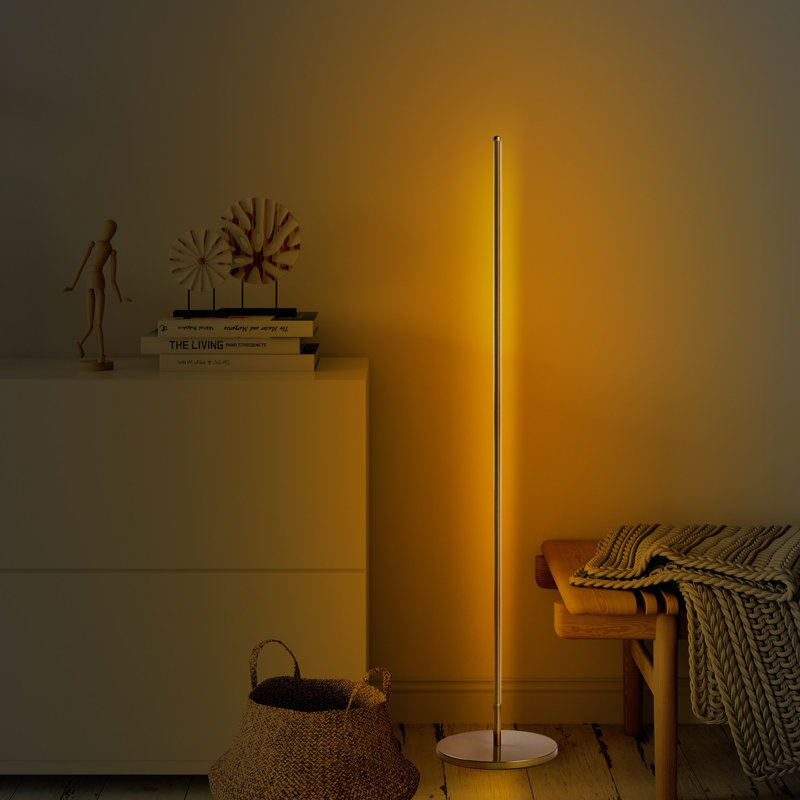 Lampe sur pied colonne 60,13 po Cawe, Or