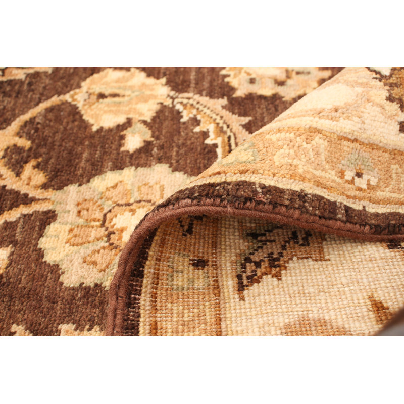 Tapis en laine brun/ivoire 6 pi 1 po x 9 pi 1 po "one-of-a-kind" noué la 2010 chobi Agosta