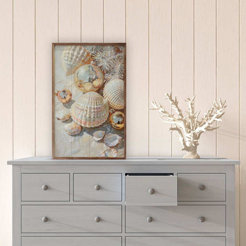 Coquilles de Noël I par Petals Prints Design, H 36 po x l 24 po