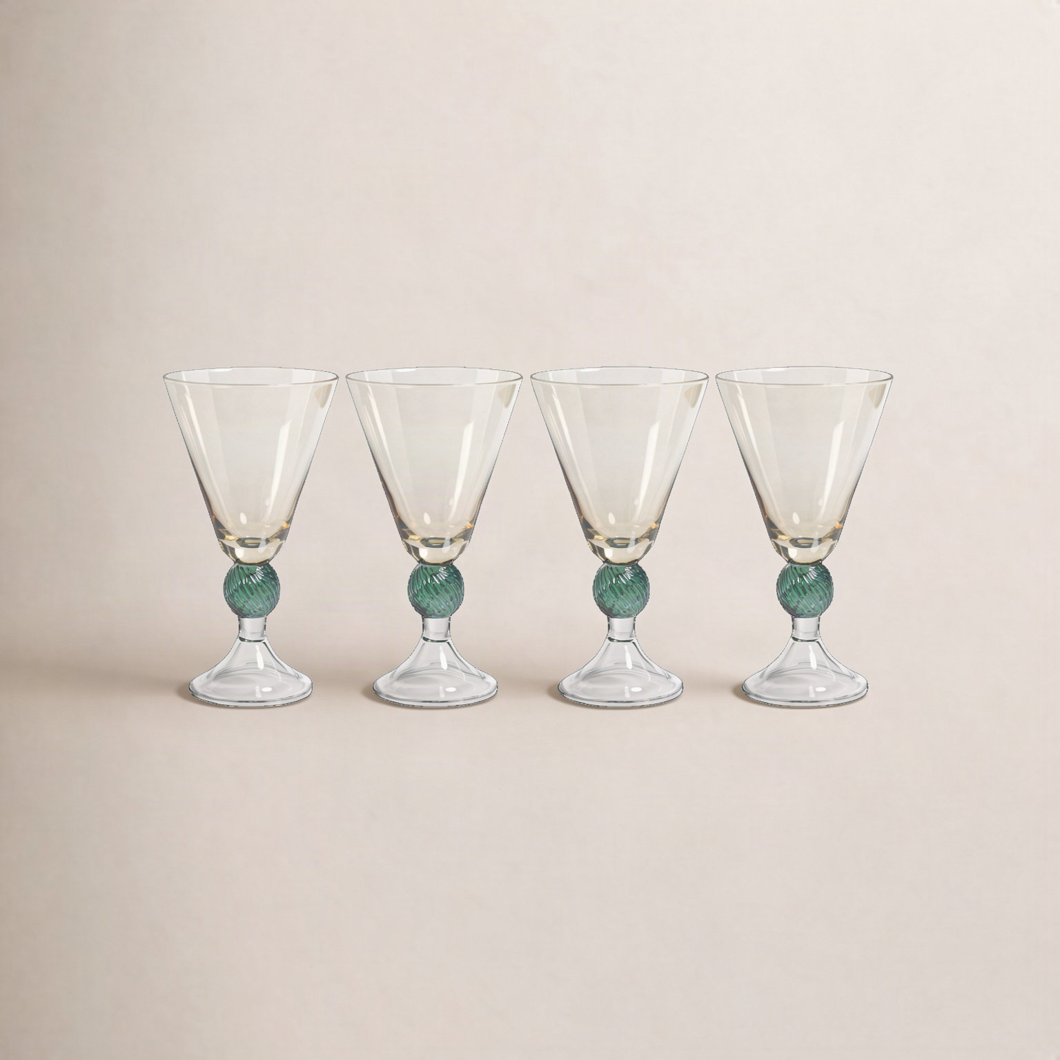 Colmar Wine Glass, Light Amber
