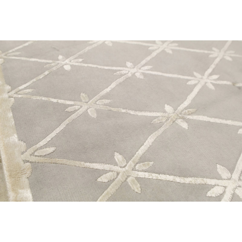 Damask Area Rug in Gray