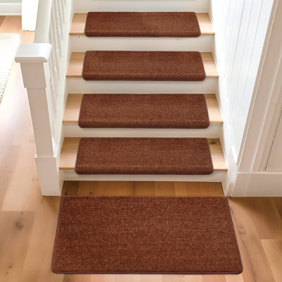 Ensemble de tapis d'escalier intérieur antidérapant Kayella (14 pièces) avec tapis de réception (1 pièce)
