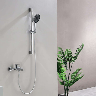 Robinet de baignoire mural avec douche à main Robinet de baignoire à poignée simple Robinet de baignoire moderne en laiton avec barre coulissante