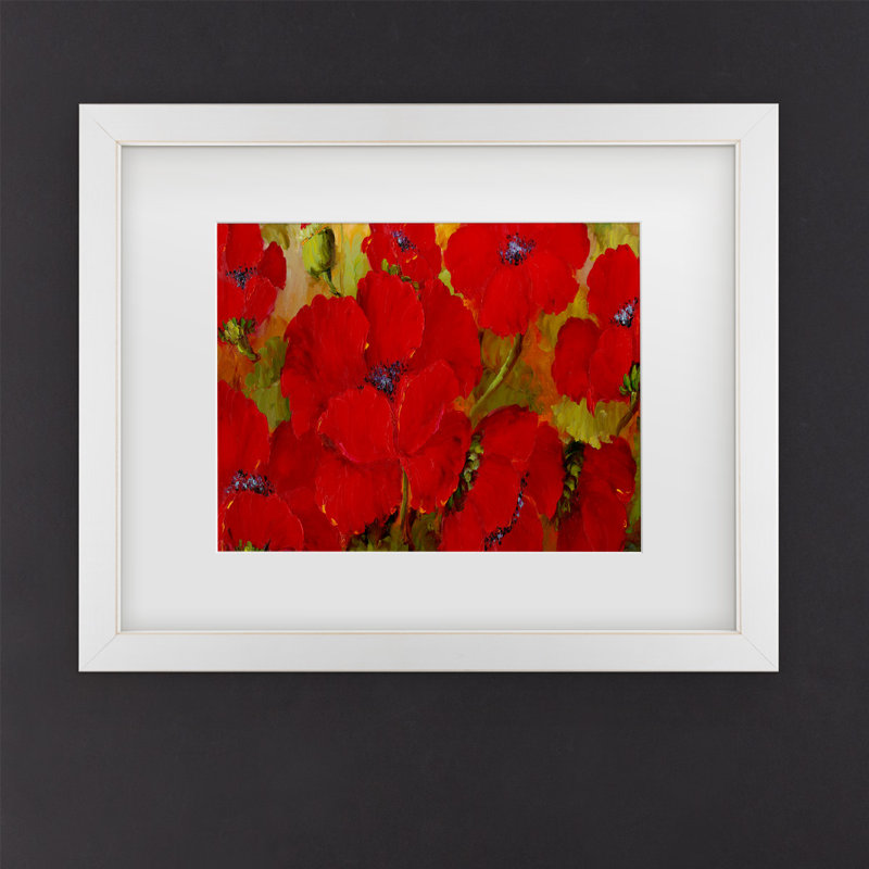«Red Flowers», reproduction sur toile, H 11 po x l 14 po x p 0,5 po, Cadre blanc