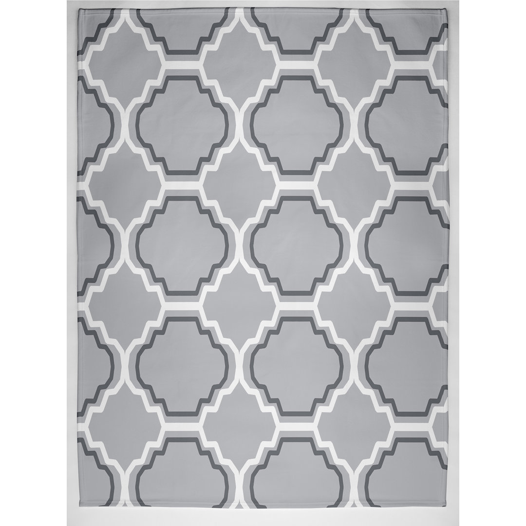 Large And Small Ogee Geometric Pattern Blanket