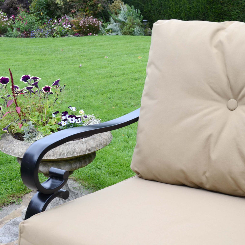 Avignon Deluxe Metal Lounge Chairs