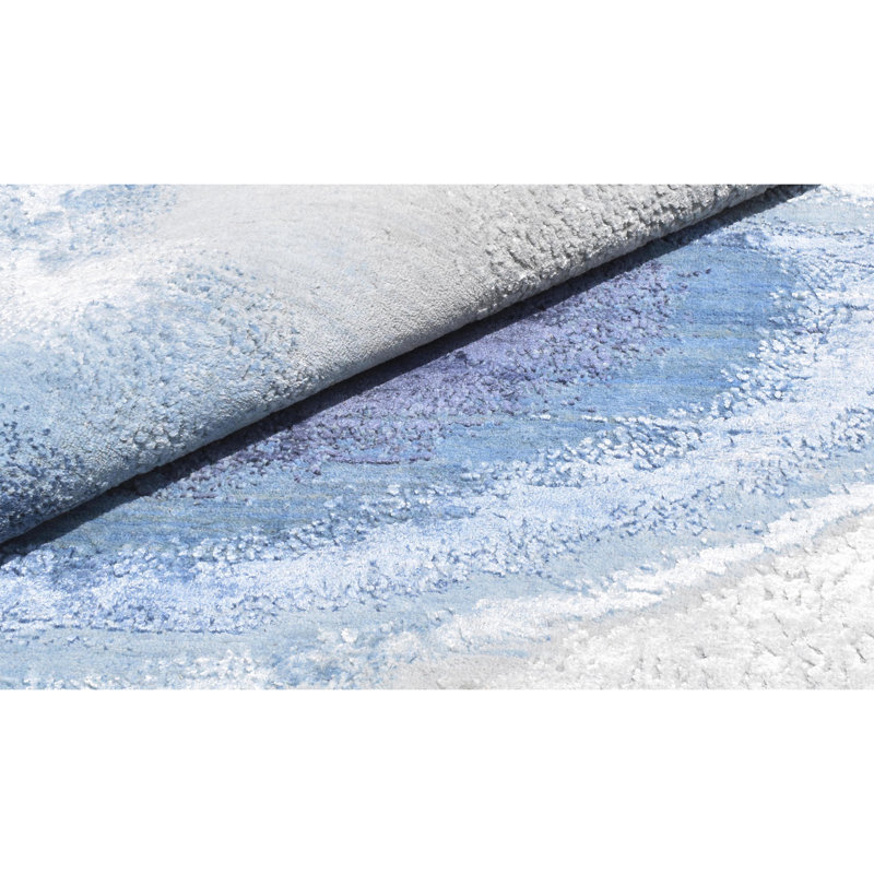 Abstract Area Rug in Ivory/Silver/Blue