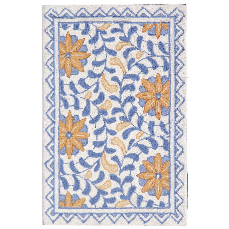 Chelsea Hand Hooked Wool Floral Rug, Rectangle 3'9" x 5'9"
