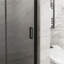 Porte de douche en verre 72 po x 34 po - Balançoire pivotante noire trempée 1/4 po d'épaisseur avec bandes de joint pliantes de 72 po de hauteur et finition facile à installer-121479038