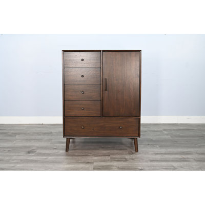 Baesmarc 5 Drawer Gentlement's Chest