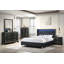 Mobilier de chambre à coucher de style contemporain avec pieds fuselés et poignées chromées de style contemporain (comprend la commode seulement et non le miroir)