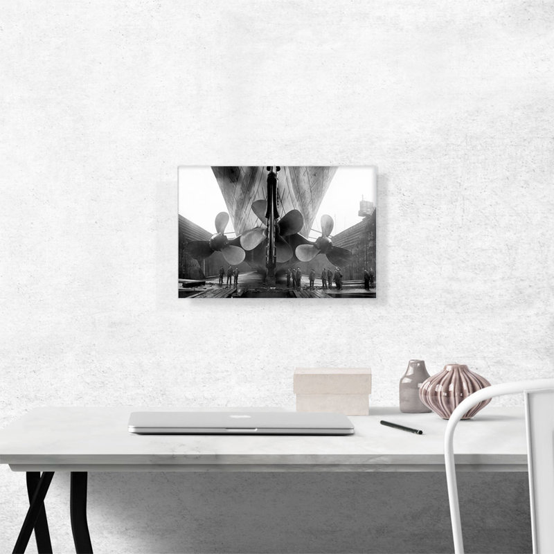 Titanic's Ship Propeller British Passager Liner - reproduction de photo sur toile tendue, H 12 po x l 18 po x P 0,75 po