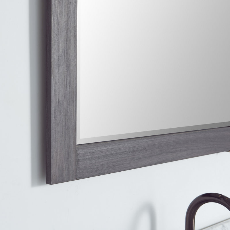Miroir de salle de bain mural Karamfila, 39,4 po x 31,5 po, Chêne Suleiman