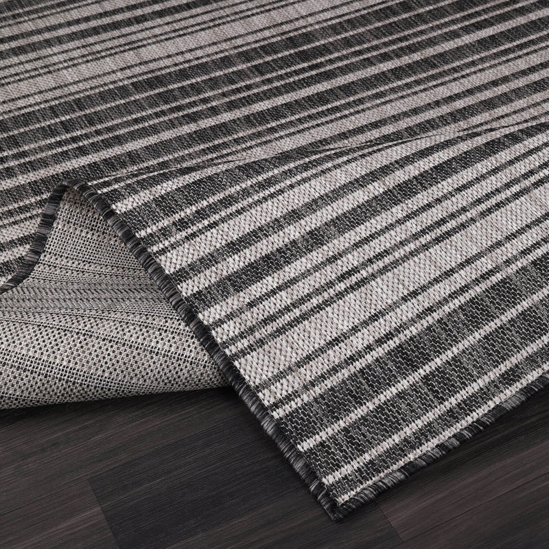 Tapis gris à rayures Waikiki, Rectangle 8 pi x 10 pi