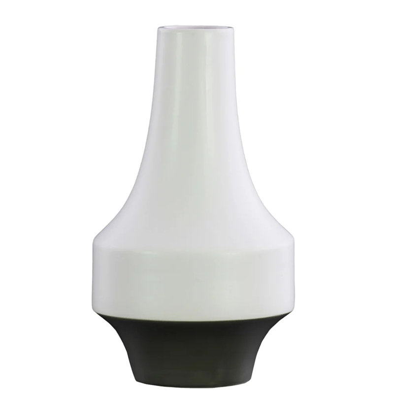 Vase Cirebon, H 11,25 po x l 6,25 po x P 6,25 po