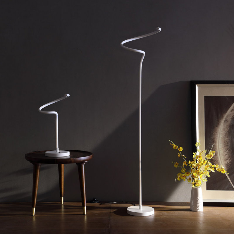 Lampe sur pied DEL blanche matte 52,5 pouces Curvilinear S-Curve Design | Idée de cadeau