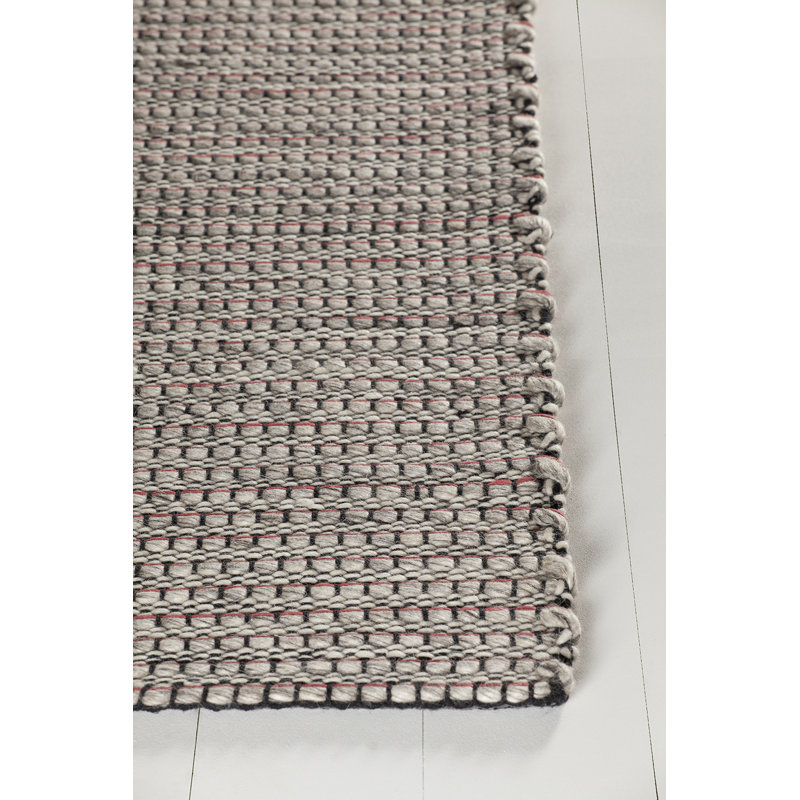 Tapis rouge/noir tissé à la main Werner, 5 pi x 7 pi 6 po