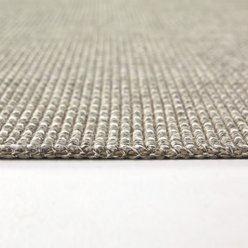 Yepez White/Cream Simple Stripe Indoor/Outdoor Area Rug, Rectangle 5 pi 3 po x 7 pi