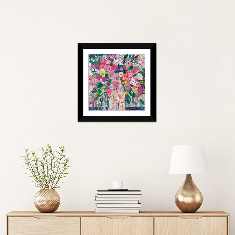«Pale Vase», impression sur toile, H 16 po x l 16 po x P 1 po, Papier d'art encadré noir, Blanc