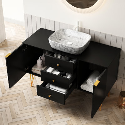 Meuble-lavabo autoportant de 48 po avec lavabo, pieds noirs surélevés avec armoire noire, 3 compartiments de tiroir, 2 ouvertures de porte, plateau en pierre frittée en céramique blanche à motif de marbre, facile à entretenir