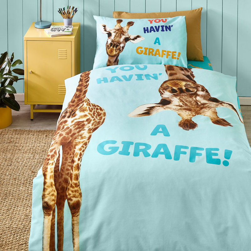 Havin A Giraffe Reversible Duvet Cover Set, Single Duvet Cover + 1 Standard Pillowcase