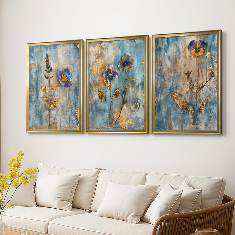 FLORAL Series XLIX - Toile tendue avec châssis sur mesure - 3 pièces, H 21 po x l 30 po, Doré