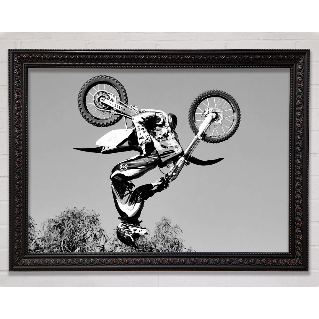 Motorcross Freestyle Upside Down Flip B N W - Einzelne Bilderrahmen Kunstdrucke