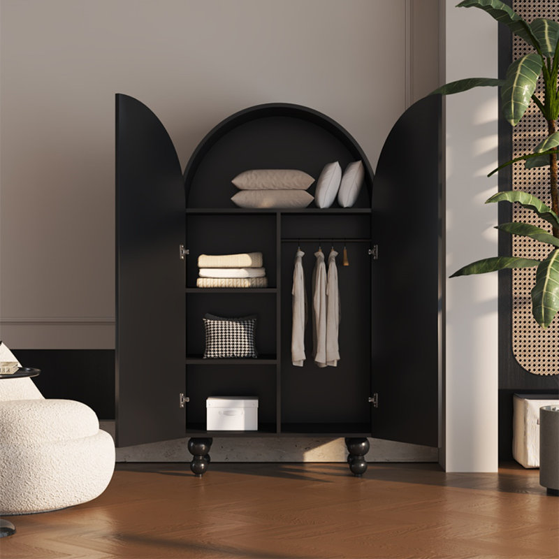 Garde-robe rétro petit papillon