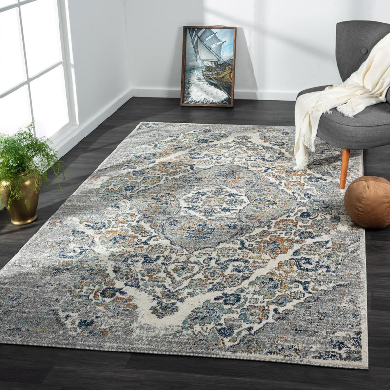 Victoria Oriental Indoor Rug, Rectangle 2' x 3'