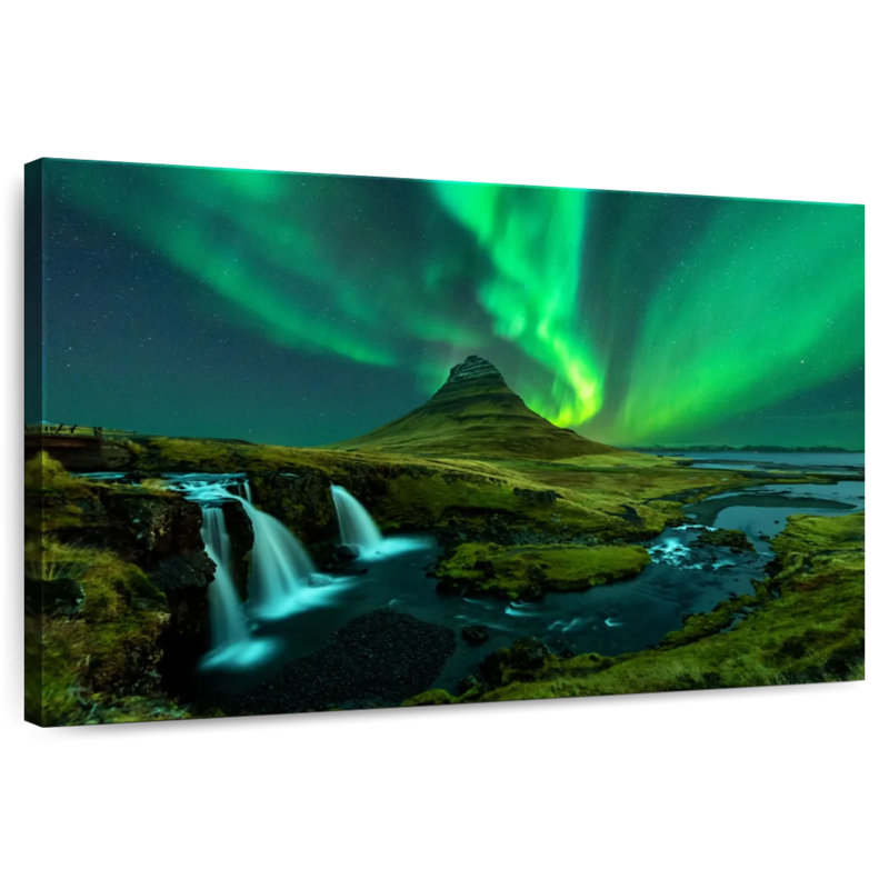 Alvord Kirkjufellsfoss Northern Lights, H 26 po x l 39 po