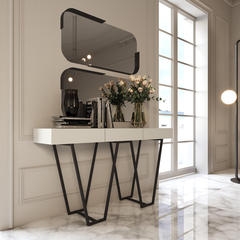 Imperium Console R05-100, 32" H x 40" W x 20" D