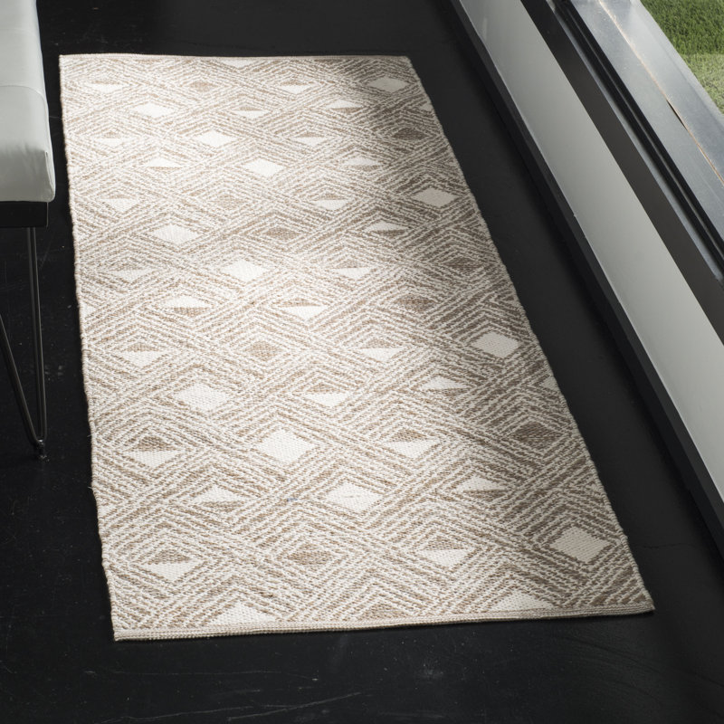 Tapis beige / ivoire à motif géométrique tissé à plat à la main Pasha, Tapis de couloir 2 pi 3 po x 7 pi