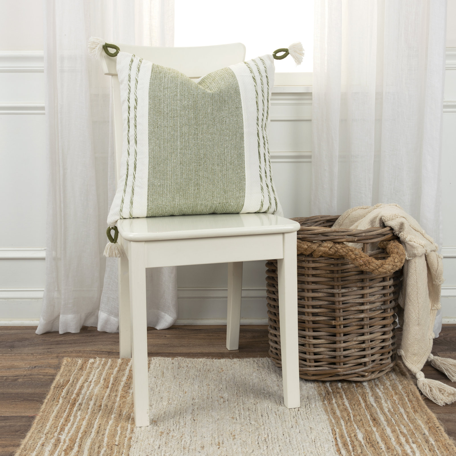 Arnell 100% Cotton Throw Square Throw Pillow, Green/White