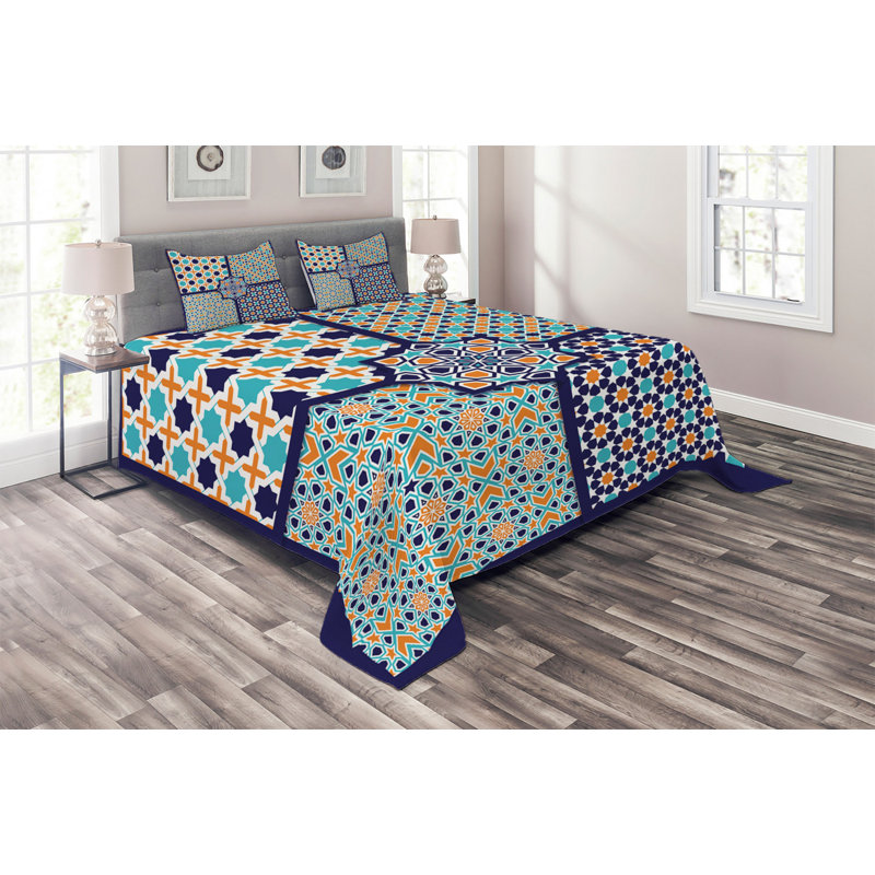 Traditional Polyester Starburst Coverlet