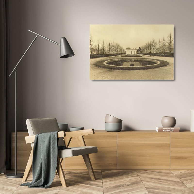 Pavillon de la France à Versailles, H 16 po x l 24 po