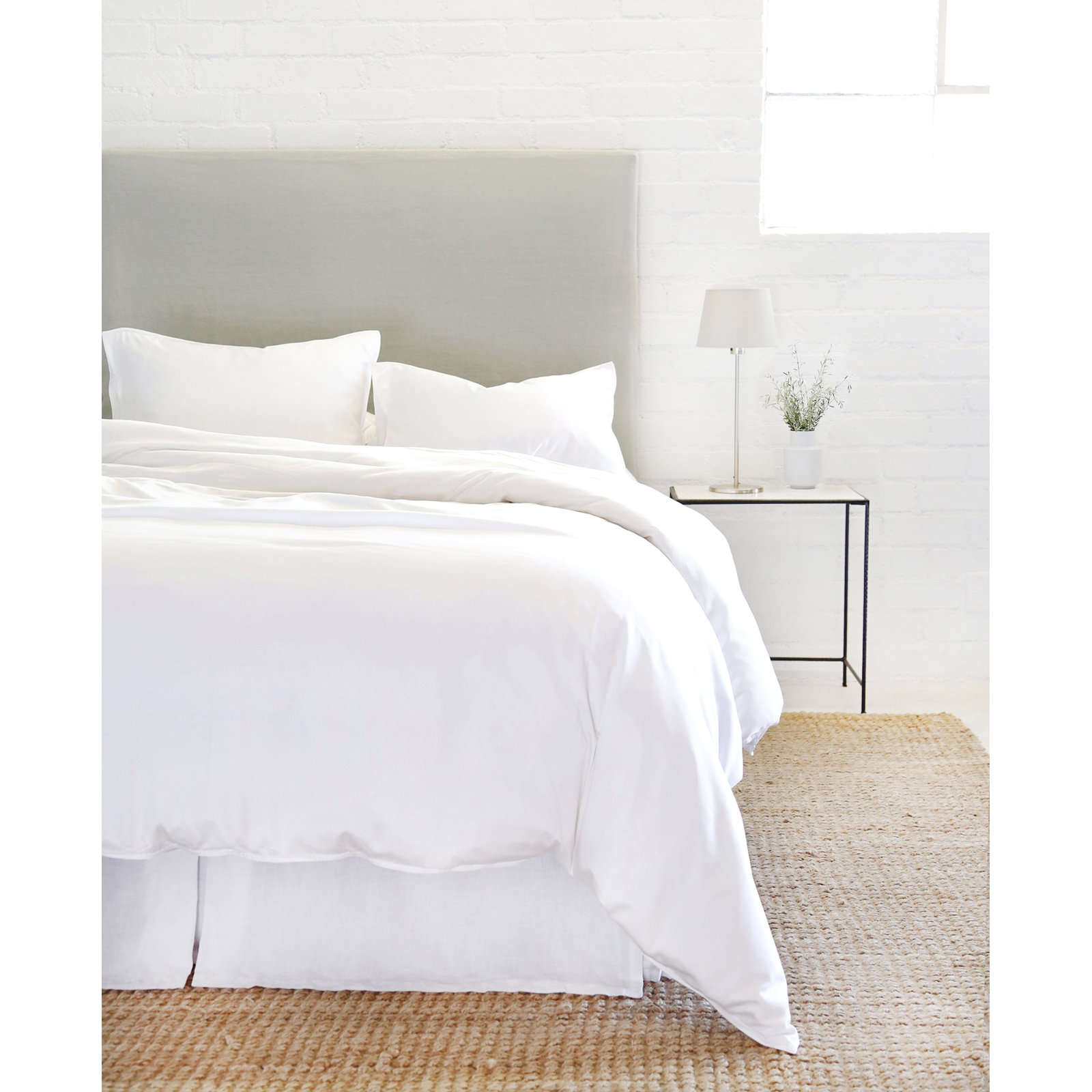 Parker Cotton Duvet Cover Set, Queen Duvet Cover + 2 Standard Shams, White, Percale
