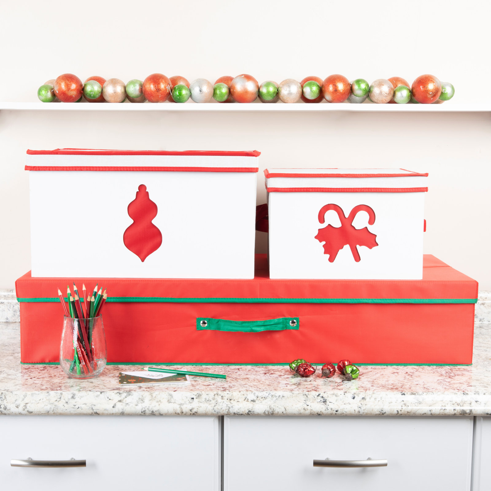 Maye Gift Wrap Storage, Red/Green