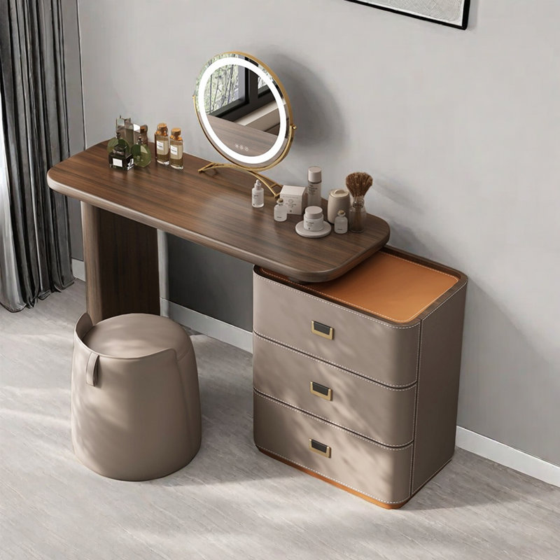 Walerij Vanity
