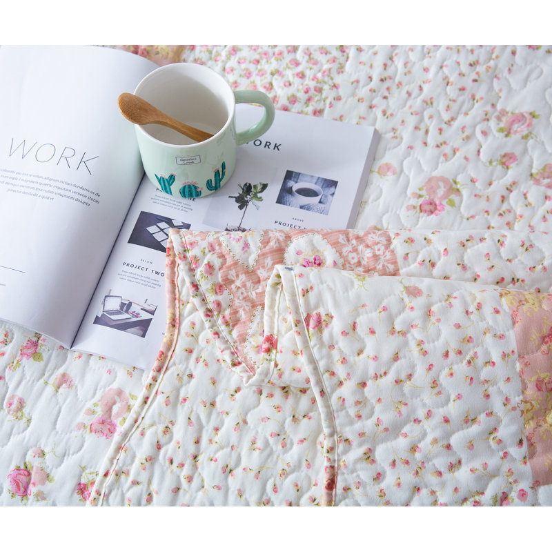 Modern & Contemporary Quilt, Queen Quilt + 2 Standard Shams