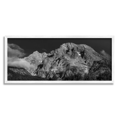 " Mountain Fog Photography "