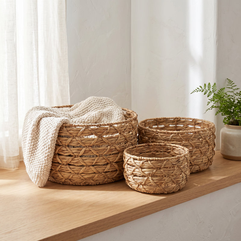 Set Of 3 Round Water Hyacinth Basket