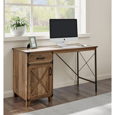 Nguyen Farmhouse 47'' Desk 