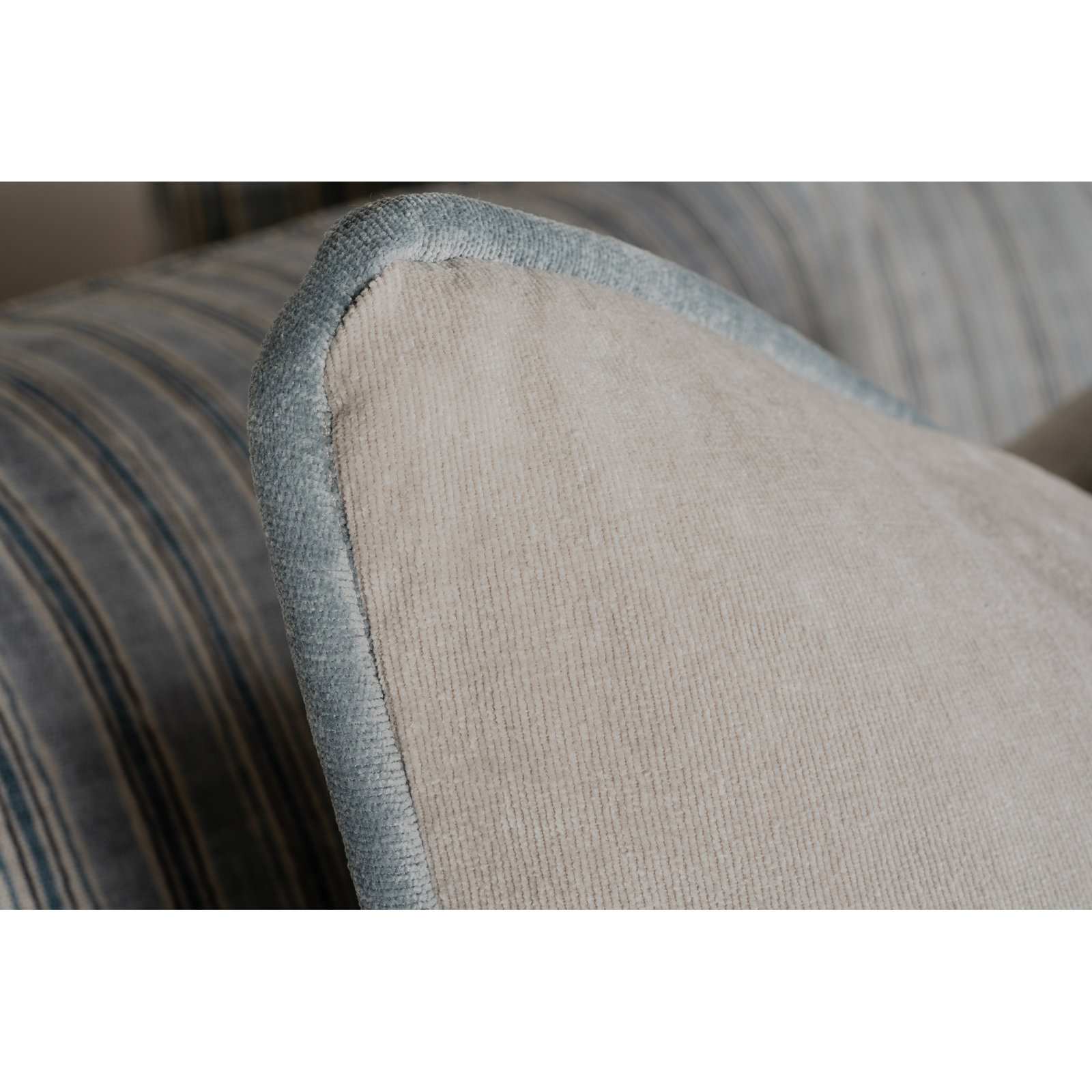 Birch Lane Hamilton Denim Farmhouse 7-Piece Duvet Cover Set, Blue Striped, California King Duvet Cover + 6 Additional Pieces