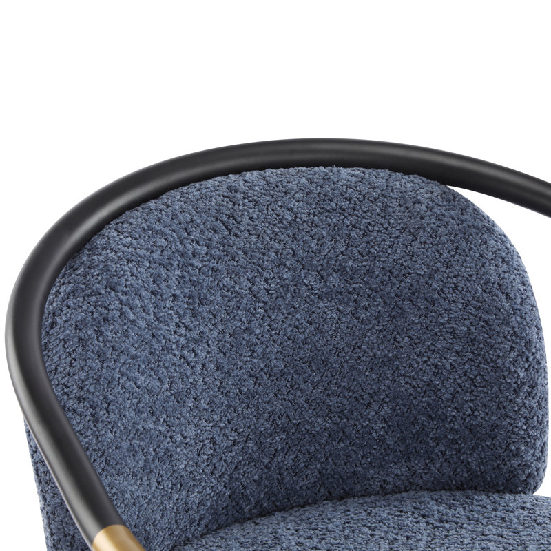 Tabouret de comptoir rembourré bleu marine de 26 po de hauteur - structure en métal, conception simple, assise confortable de 2 tabourets avec garniture dorée d'aspect moderne, assemblage rapide