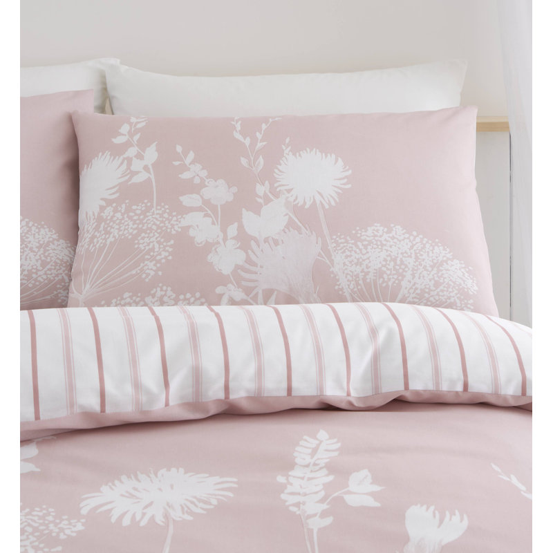 Meadowsweet Floral Reversible Duvet Cover Set with Pillowcases, Super King Duvet Cover + 2 Standard Pillowcases, Blush
