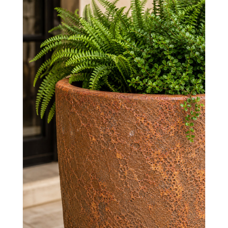 24 po de haut Vestro - Rouille volcanique, 26" H x 24" W x 24" D