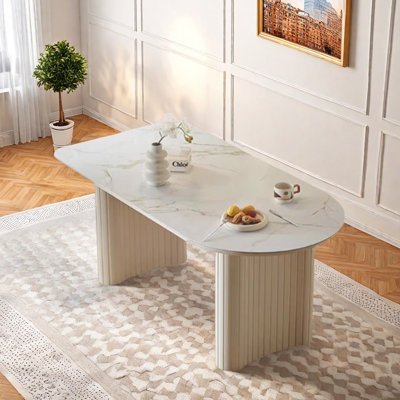 Table de salle à manger crème